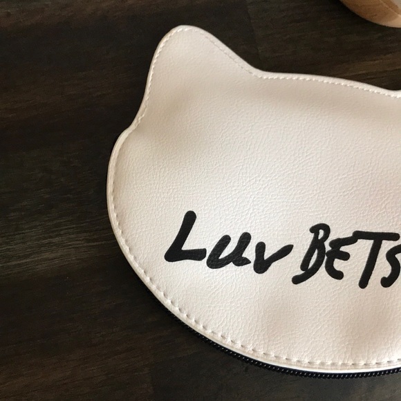 NWT! Betsey Johnson leopard kitty 🐱 cat wristlet - Picture 4 of 6